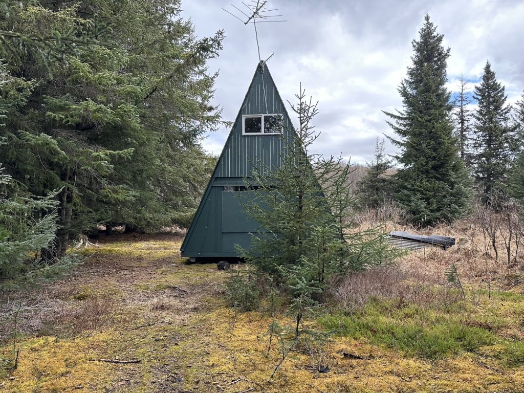 A frame house available to rent at Twin Rivers